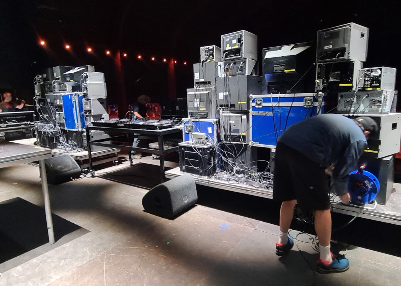 Crt monitor videowall Lowlands festival